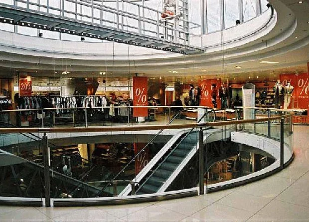 Damenbekleidung 