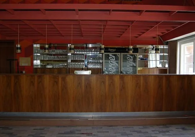 Roter Saal Tresen Empore