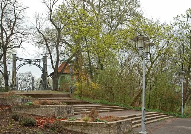 Saalebrücke