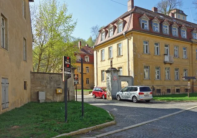 Eingang Beamtenhäuser