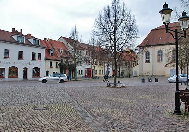 Marienplatz und Marien-Magdalenen-Kirche nach Südost