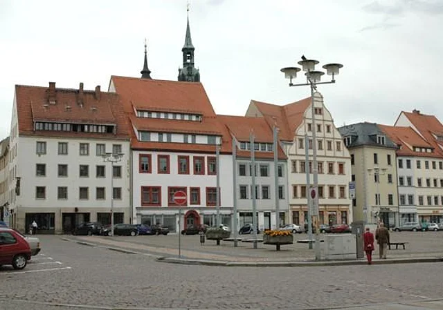 Bebauung am Obermarkt gegenüber Rathaus