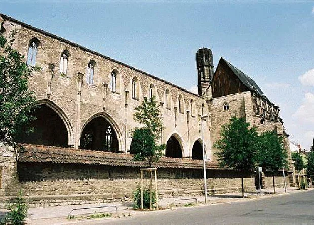 Ruine Südseite 