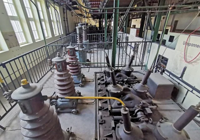 50kV-Halle Isolatoren
