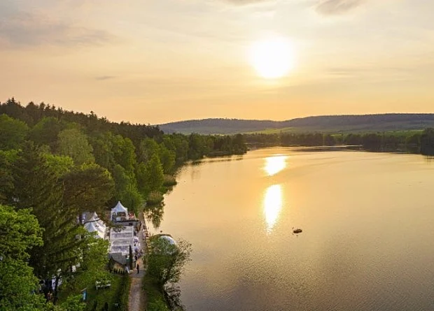 Hanslbar am Stausee 