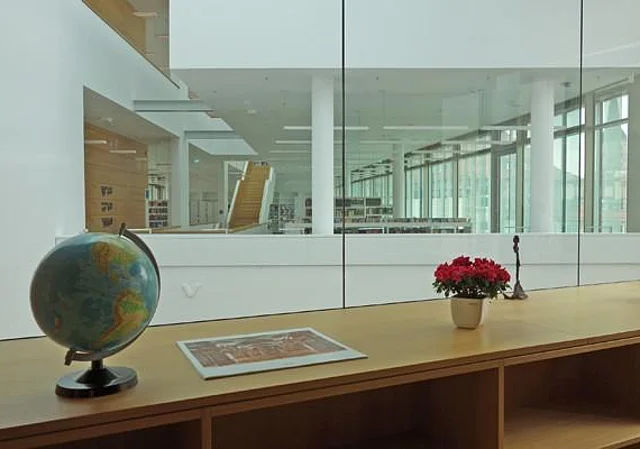 Bibliothek Lesesaal