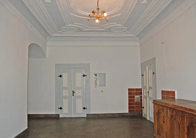 Foyer EG, Blick vom Eingang