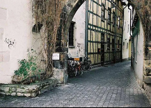 Durchgang Blick nach Westen 