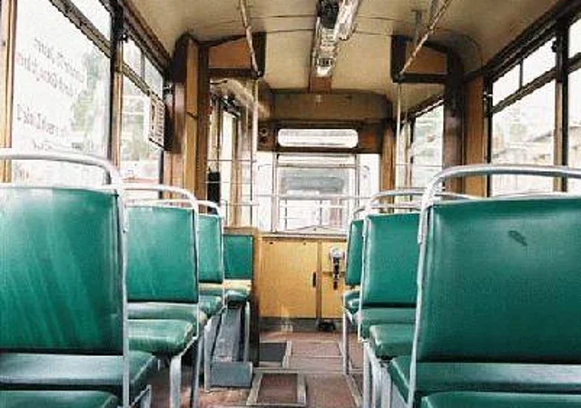 Bahn innen