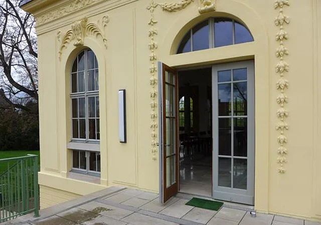 Zugang Festsaal