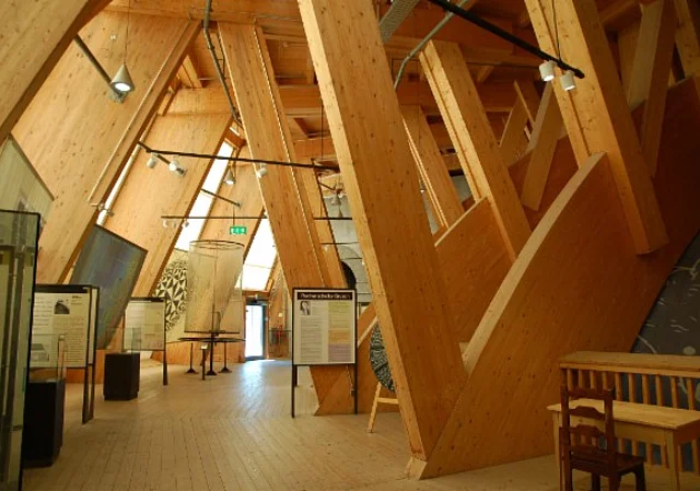 Jahrtausendturm, Ausstellung
