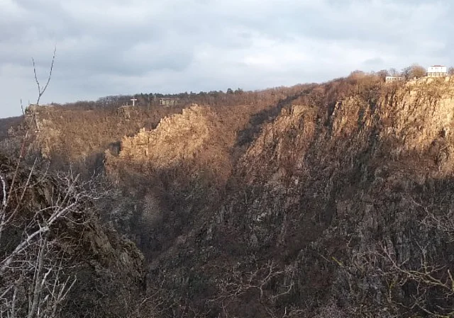 Blick von der Roßtrappe zum Hexentanzplatz