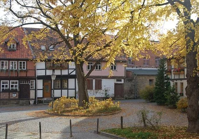 kleiner Platz am Hallenbad, Nordwest