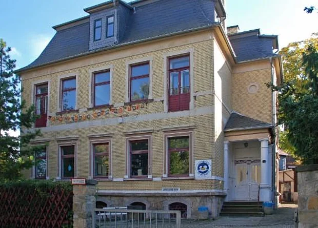 Jugendfreizeitzentrum Roh 11 