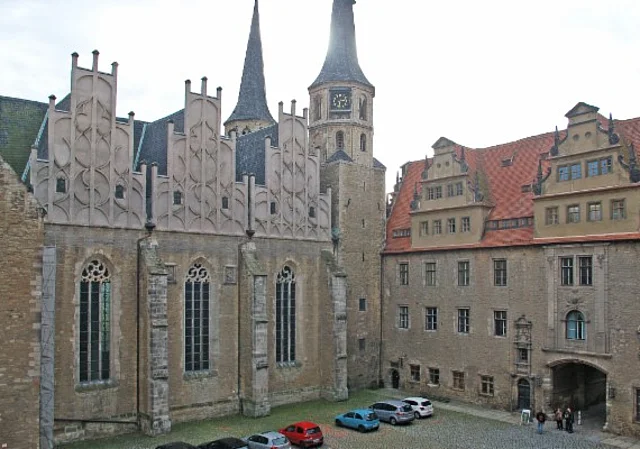 Dom und Westflügel, Nordost