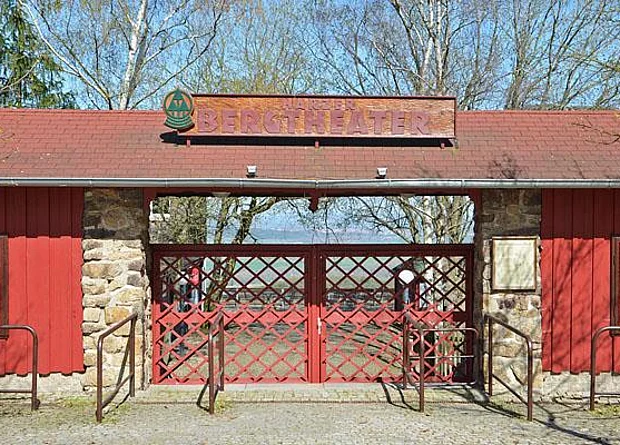 Eingang, Südwest 