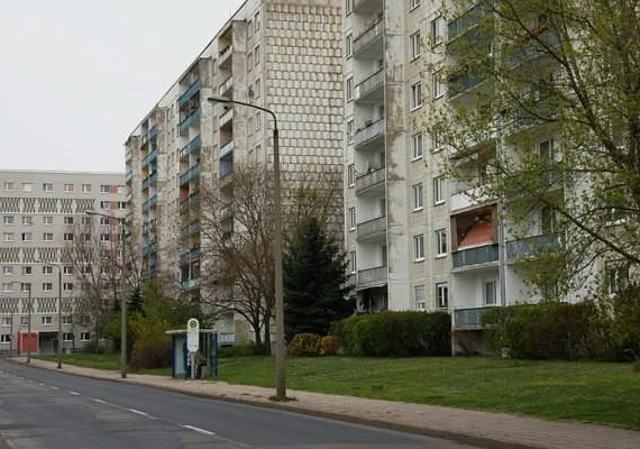 Zscherbener Straße nach Nordwest