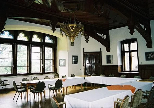 Saal, EG