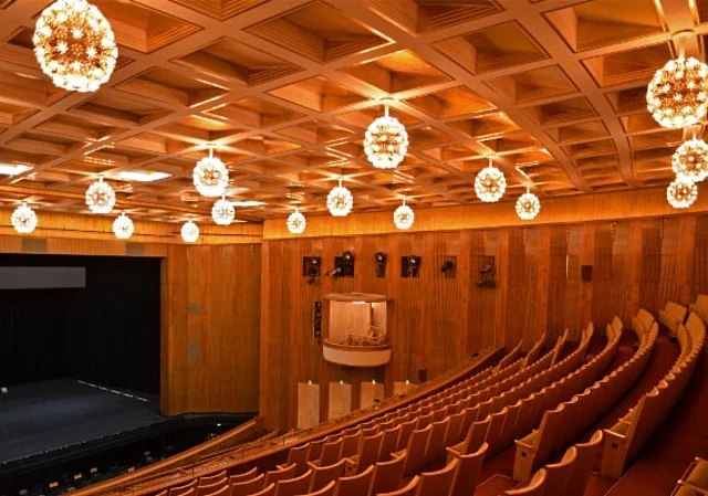 Oper Leipzig, Saal