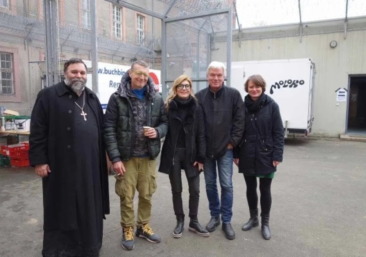 Miloš Samolov, Srđjan Dragojević, Biljana Prvanović, Heino Deckert und Tina Börner am Set in Weimar