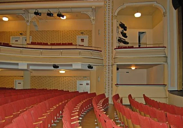 Parkett mit Loge
