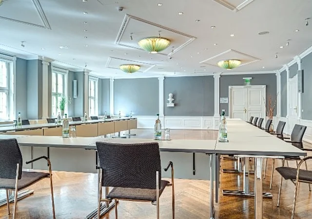 Salon