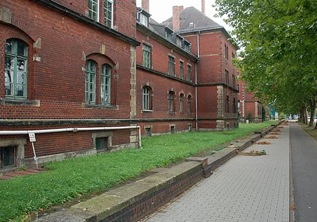 Außenansicht an der Albrechtstraße, Nordwest