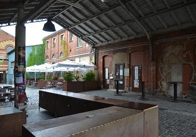 Innenhof, Kneipe und Freisitz ConnSTANZE