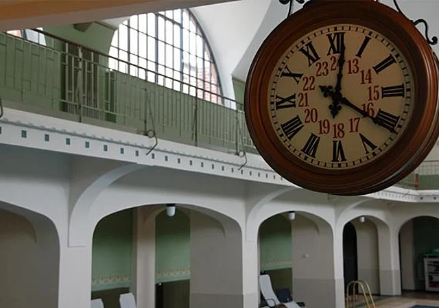 historische Uhr