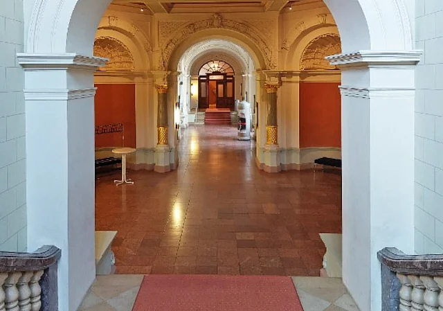 Ständehaus Merseburg, Foyer