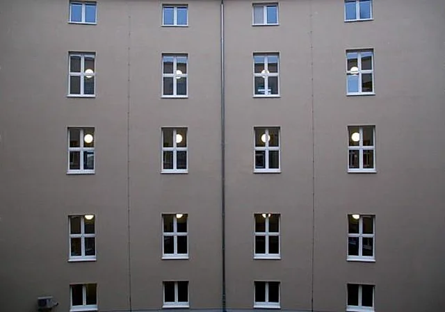 Blick vom Dach in den Hof
