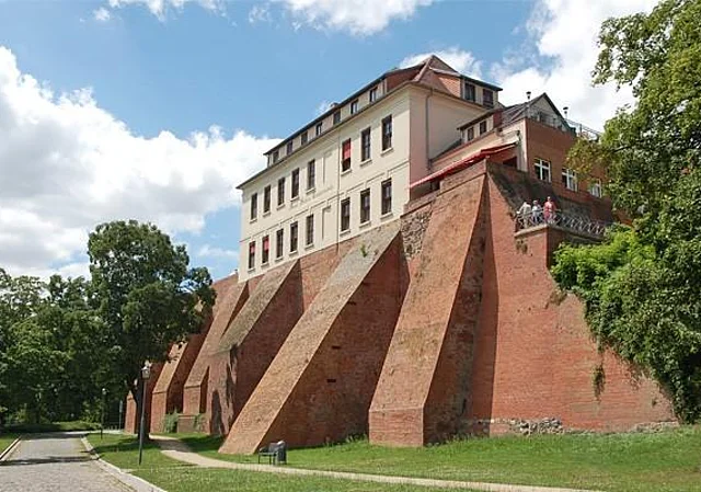 Schloß Tangermünde, Osten