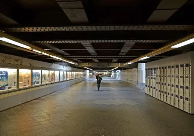 Bahnhof Görlitz, Unterführung zu den Bahnsteigen