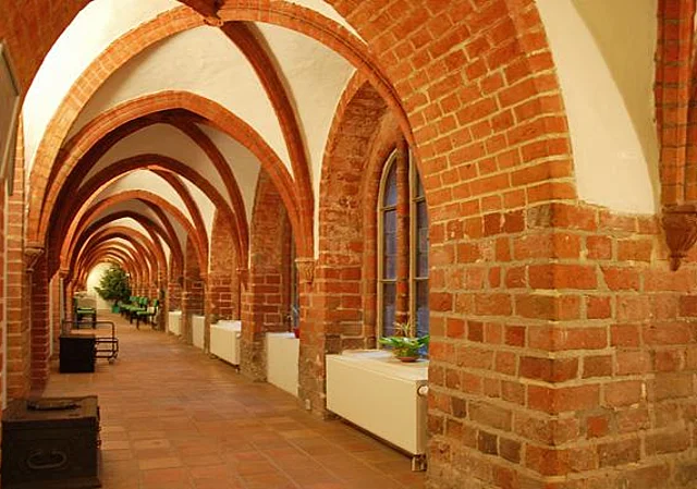 Kreuzgang, nach Norden