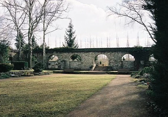 Detail, Norden