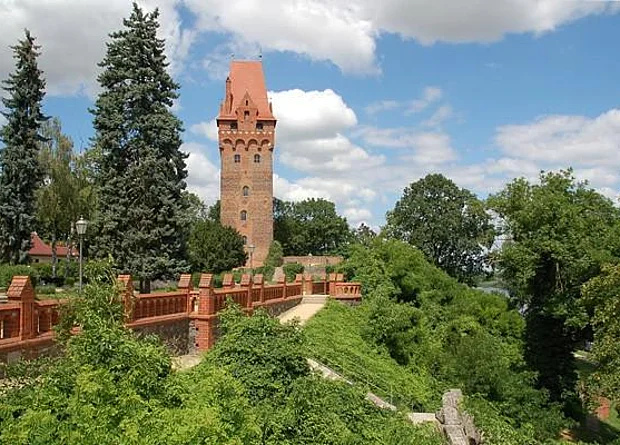 Burganlage, Blick zum Kapitelturm nach Norden 