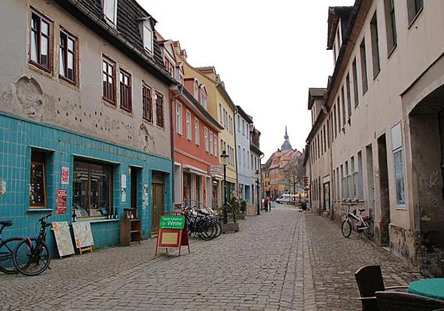 Steinweg nach Südost