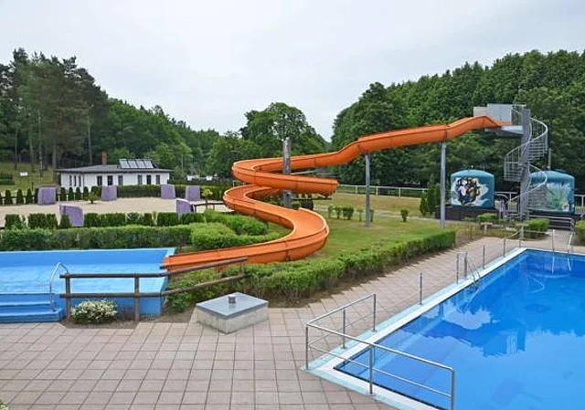 Beachareal, Wasserrutsche