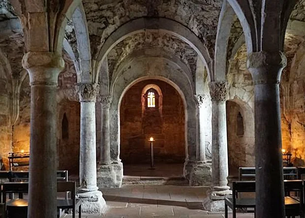 Kloster und Kaiserpfalz Memleben, Krypta 