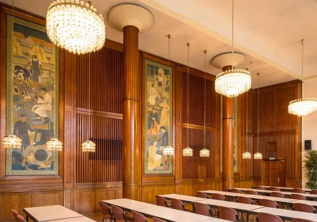 Kleiner Saal, Blick zu den Bildern