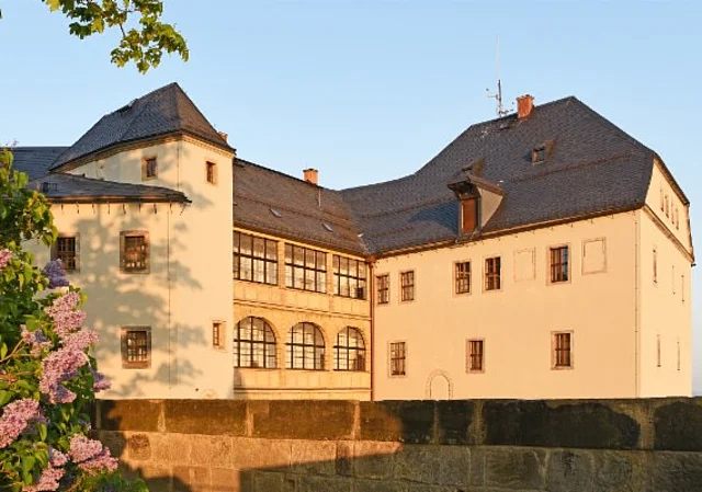 Georgenburg, Hofseite