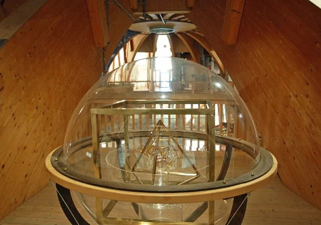 Jahrtausendturm, Ausstellung