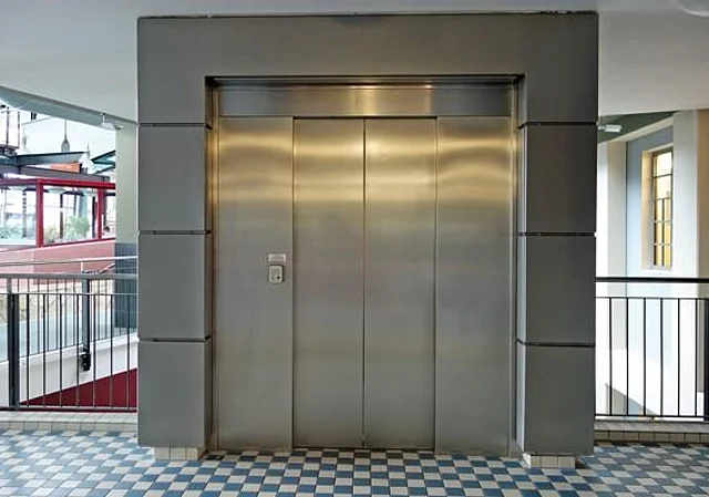 Fahrstuhl