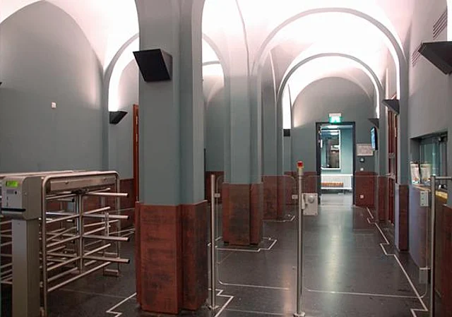 Blick zum Ausgang